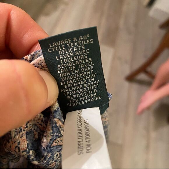 Lauren Ralph Lauren Womens Small Blouse Pleated Long Sleeve Blue Pink Floral - Picture 3 of 8